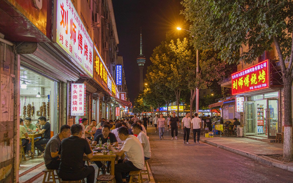 包头烧烤夜市又排起长队,你的店怎么把过客变成回头客 包头烧烤夜市又排起长队,你的店怎么把过客变成回头客