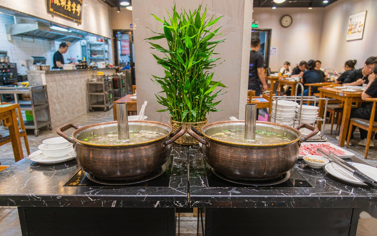 深圳餐饮卷得厉害,老板拼的不只是流量,还有“留量” 深圳餐饮卷得厉害,老板拼的不只是流量,还有“留量”