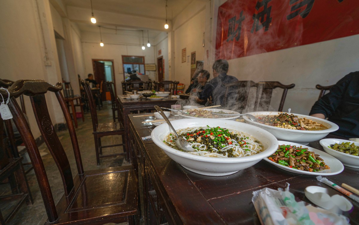 新余本地餐饮想翻身：扫码点餐+企微私域这条线先打通